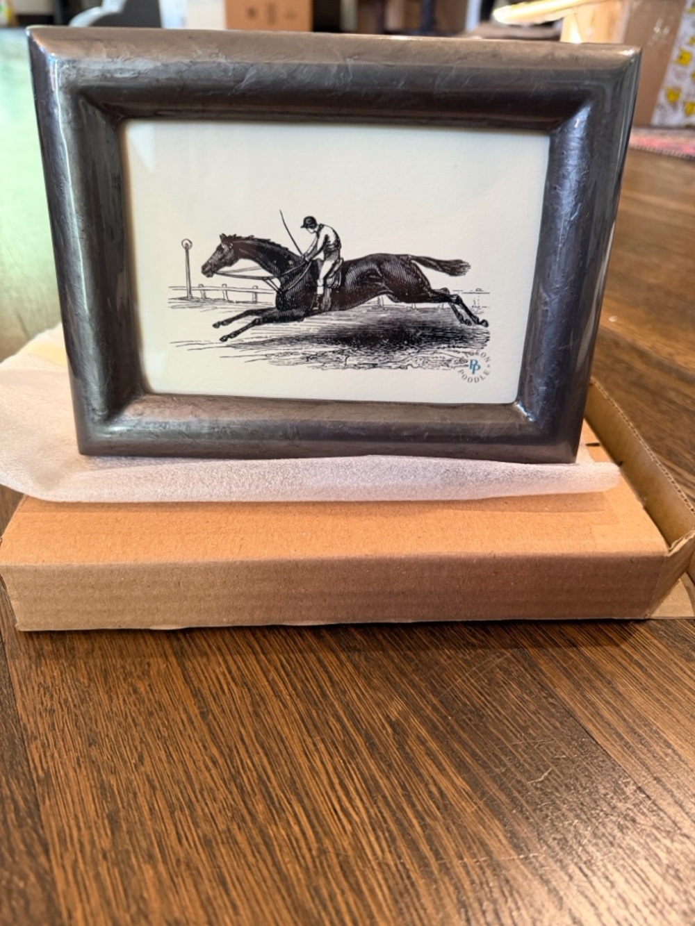 NIB Gorgeous 4x6 Burl Resin Frame and Picture “PIGEON & POODLE”